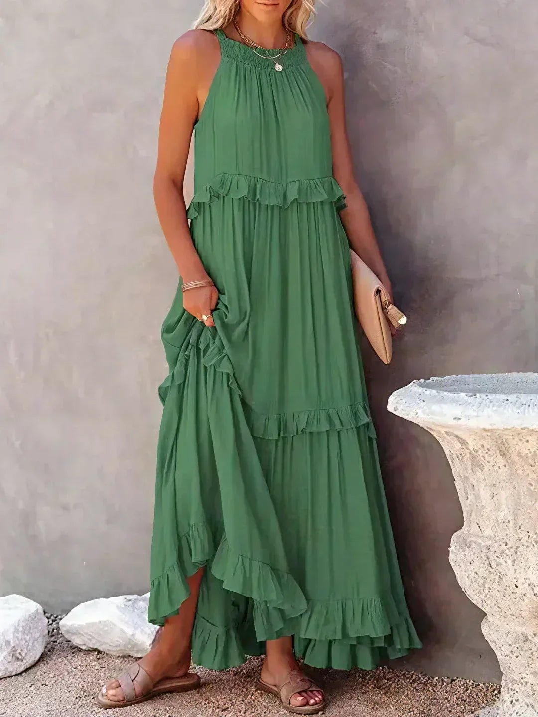 Ilona - HALTERNECK-KLEID MIT RÜSCHEN UND TASCHEN