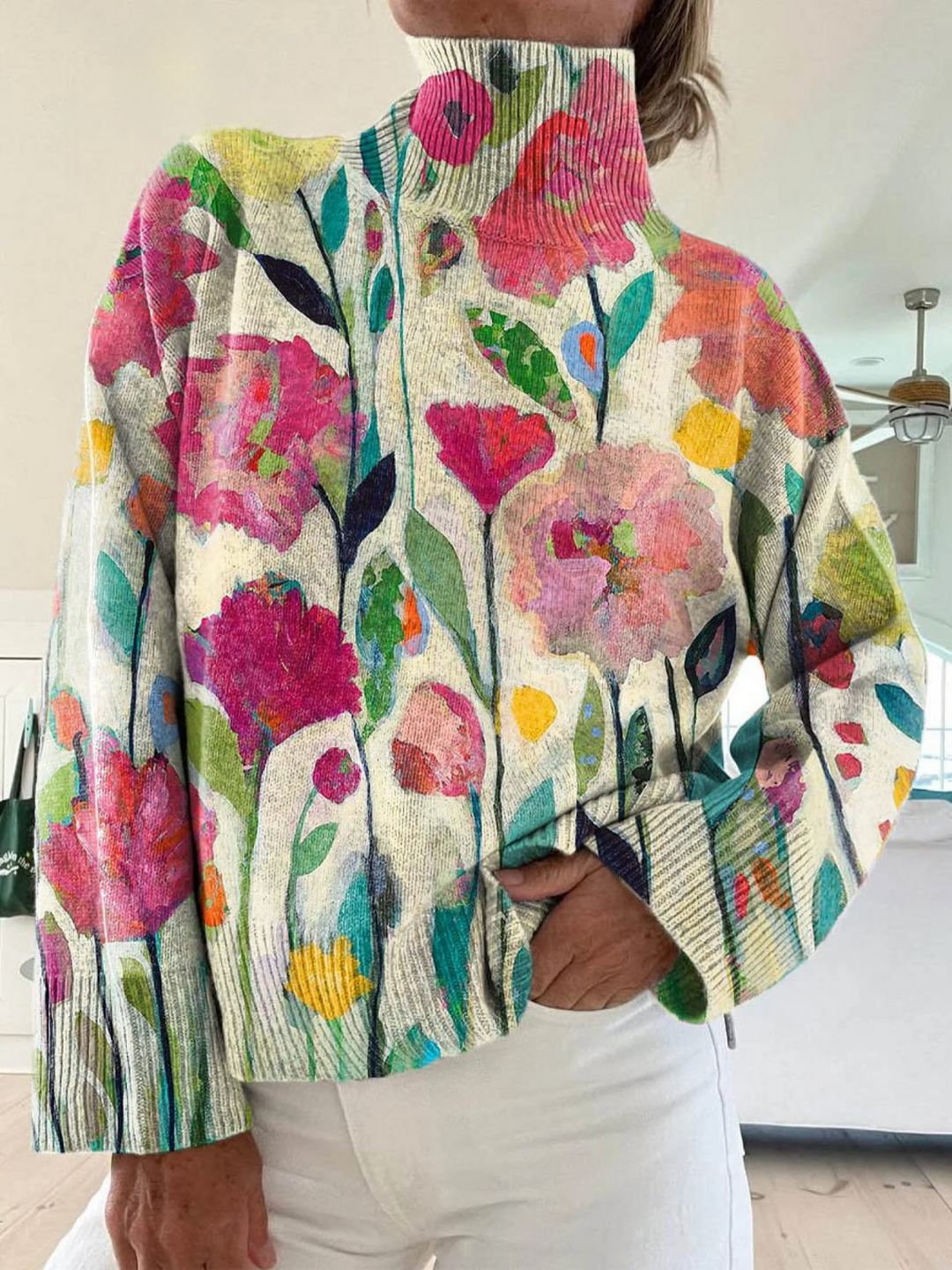 Rollkragenpullover mit floralem Vintage-Print