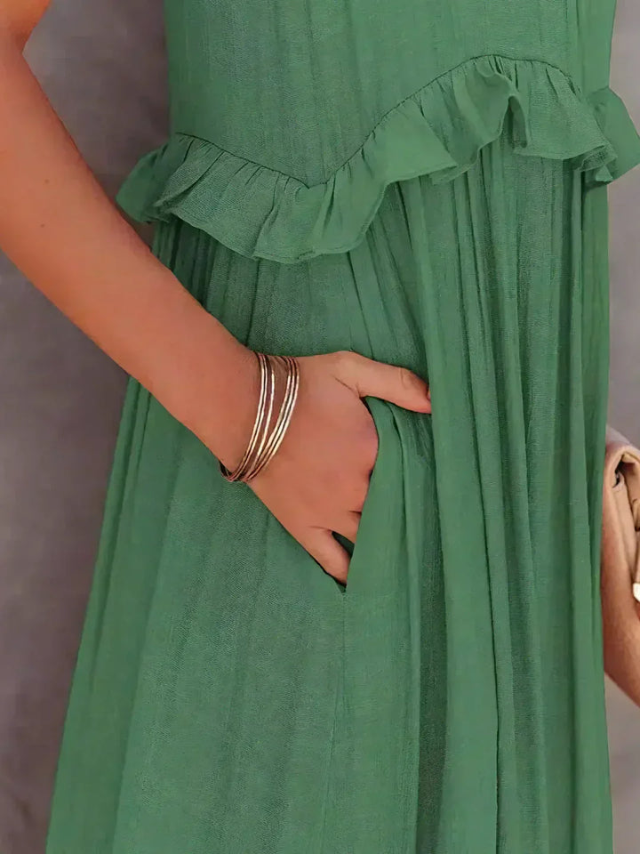 Ilona - HALTERNECK-KLEID MIT RÜSCHEN UND TASCHEN