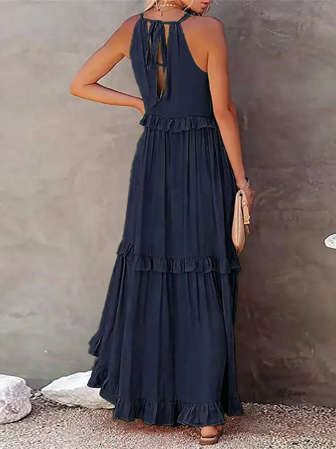 Ilona - HALTERNECK-KLEID MIT RÜSCHEN UND TASCHEN