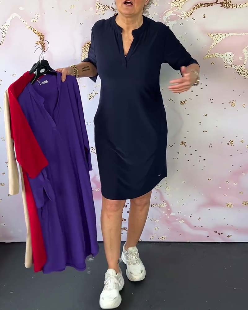 Hanneke - Einfarbiges Kleid mit V-Ausschnitt