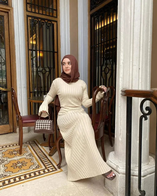 Maxi - Gestricktes Langarmkleid