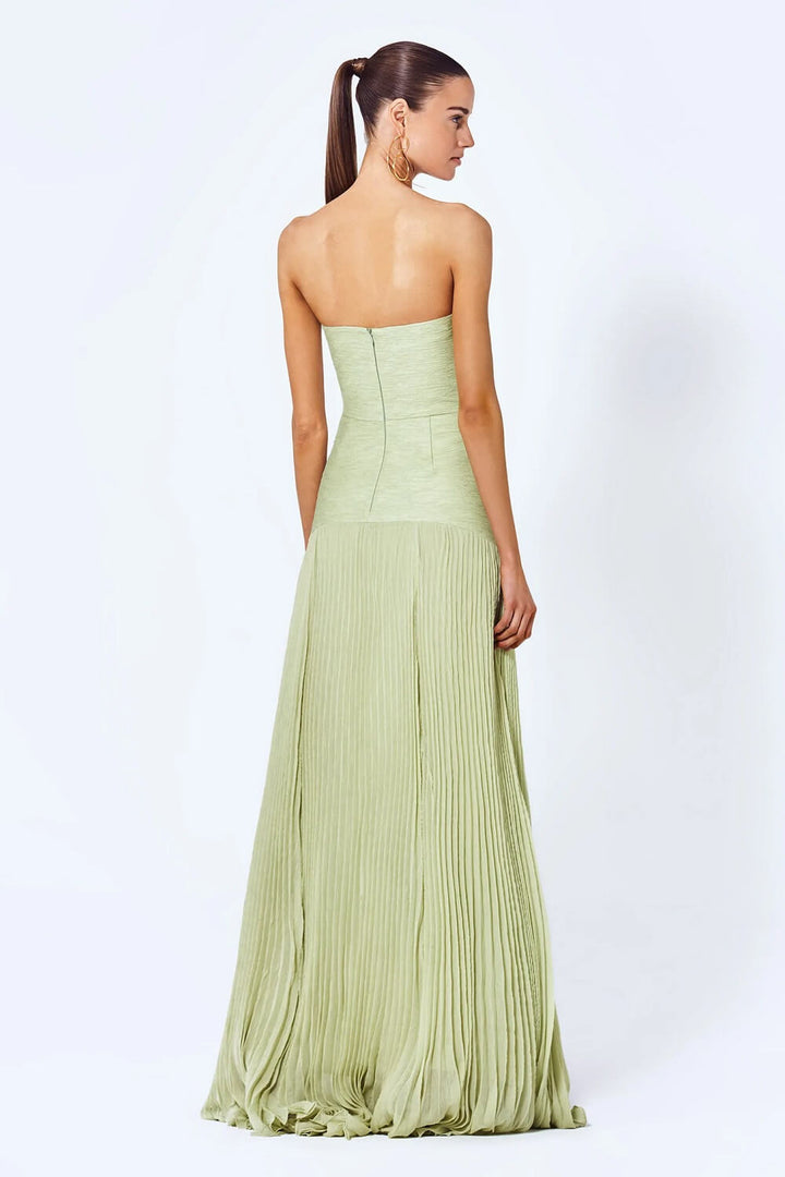Zynella - Ärmelloses Maxikleid mit tiefer Taille