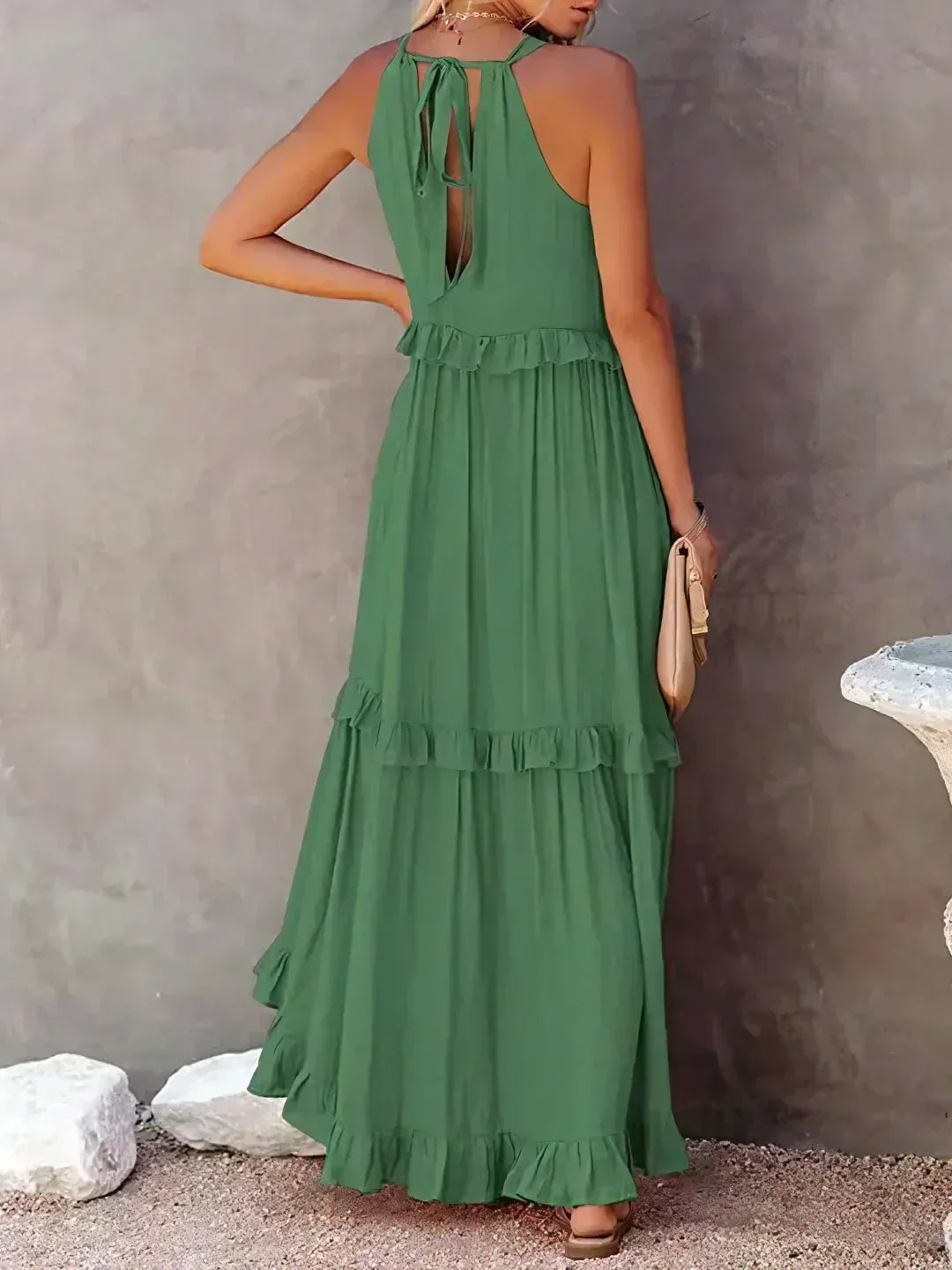 Ilona - HALTERNECK-KLEID MIT RÜSCHEN UND TASCHEN