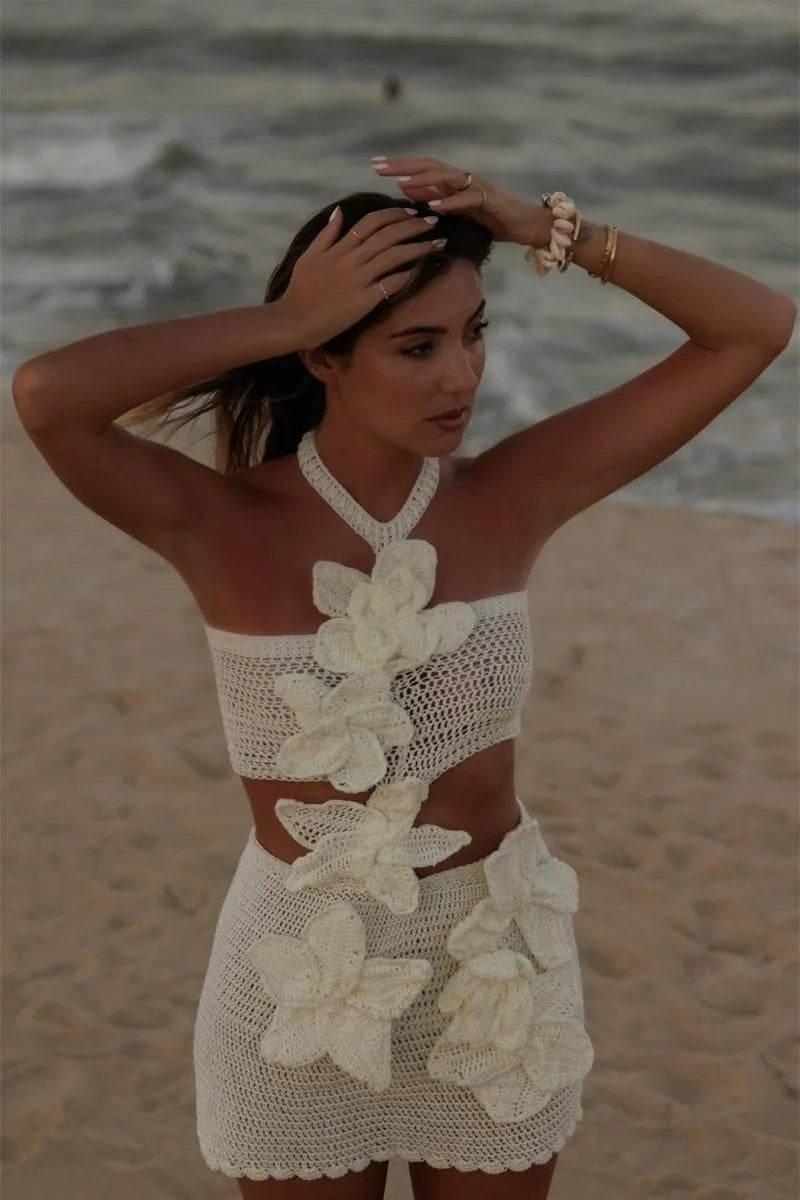Margaret | Neckholder-Minikleid mit Blumenmuster