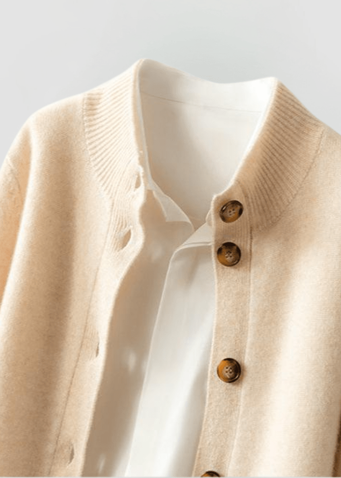 Fern | Cardigan mit eleganten Knöpfen