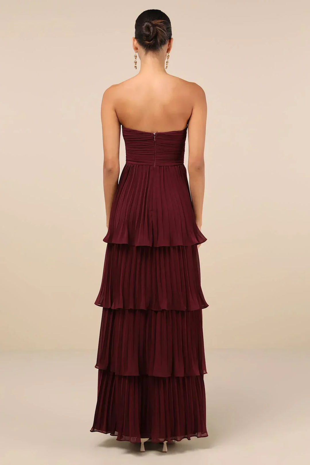 Velmara ™ | Trägerloses, mehrlagiges Maxikleid mit Rüschen