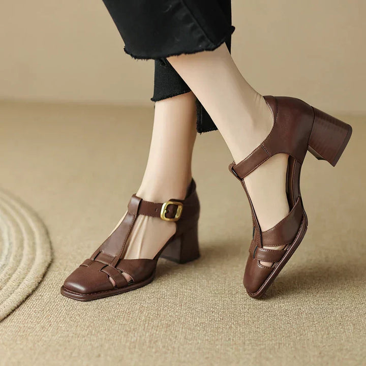 Michela – Mary Janes mit eckiger Kappe