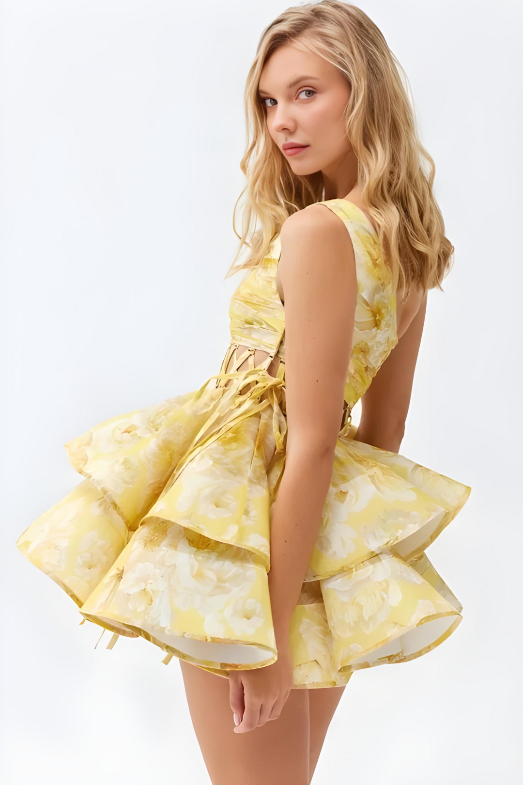 Daphne | Minikleid mit One-Shoulder-Träger und Blumenmuster