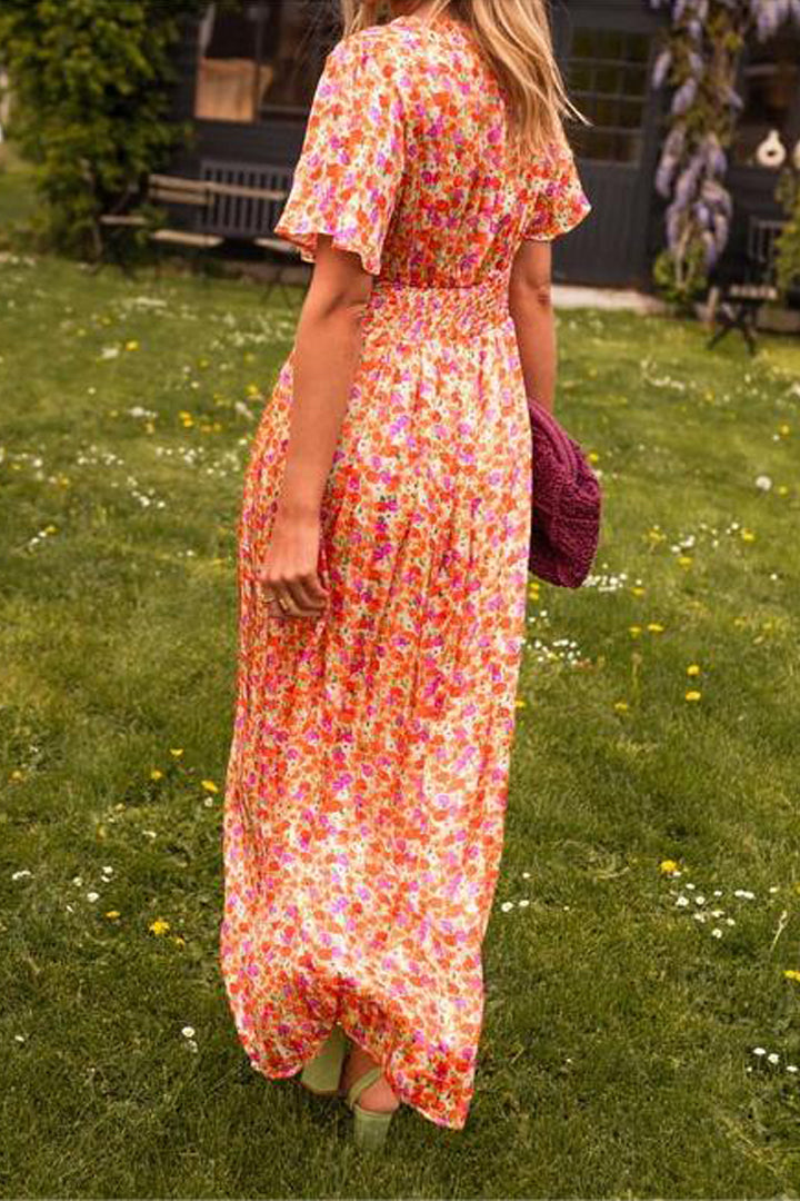 Harlow - Süßes geblümtes Kleid mit V-Ausschnitt