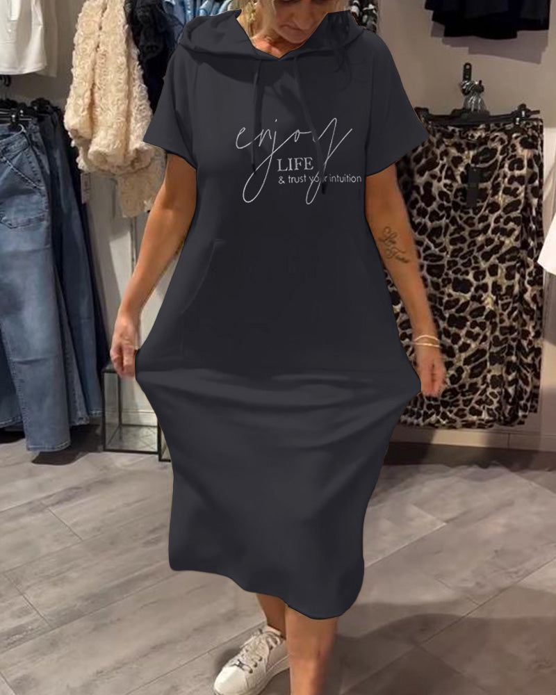 Ebba™ | Lässiges Kleid mit Kapuze und femininer Passform