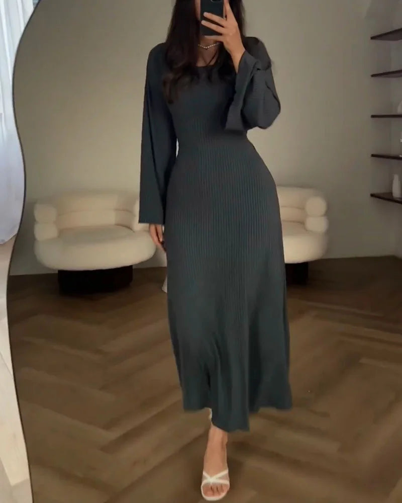 Livina - Elegant Kleid