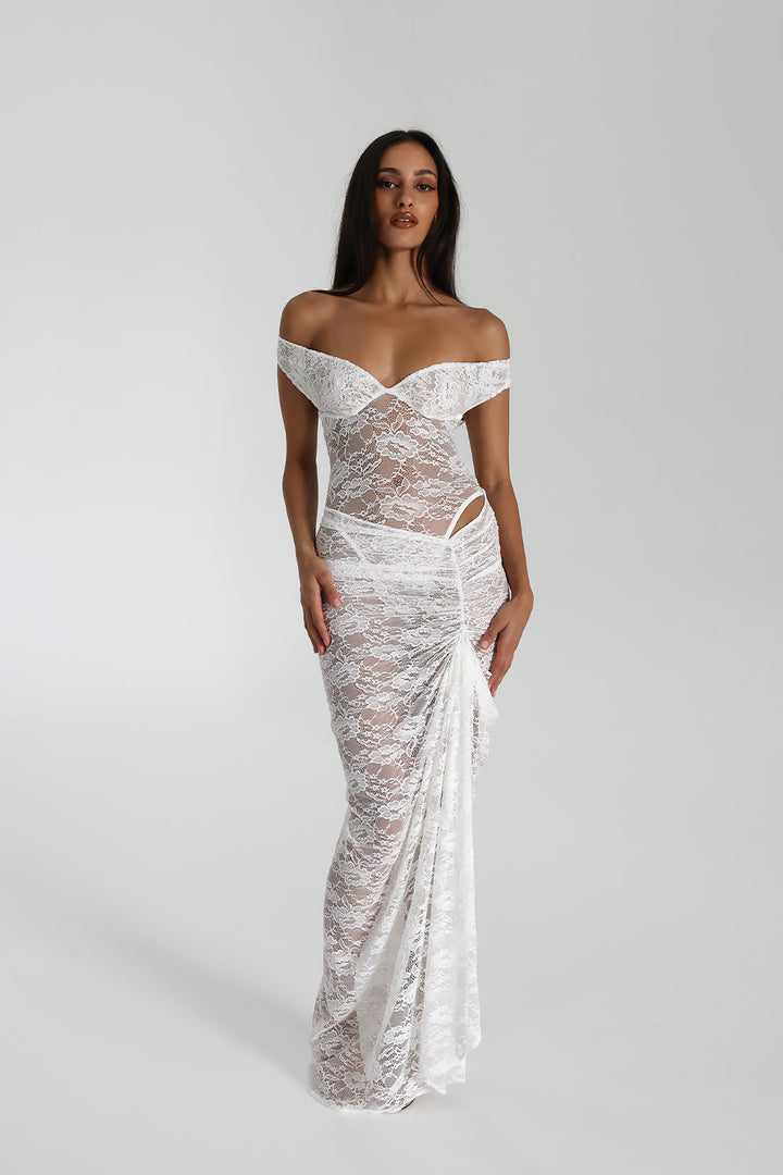 Selune ™ | Schulterfreies Maxikleid aus durchsichtiger Spitze