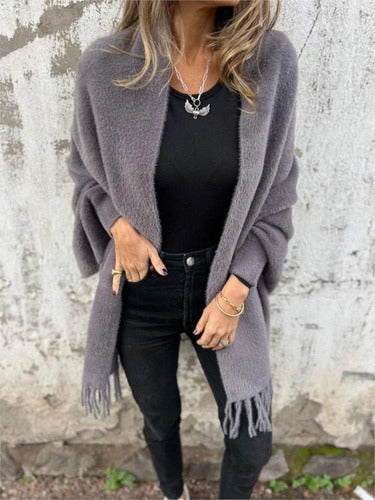 Greta - Lässige Langarm-Jacke mit Fransen und gestricktem Schal