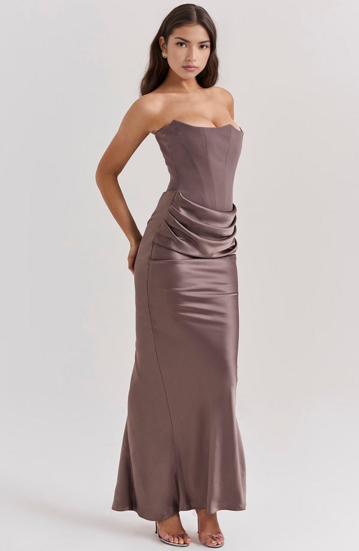 Nylaen ™ | Trägerloses Maxikleid mit Plissee