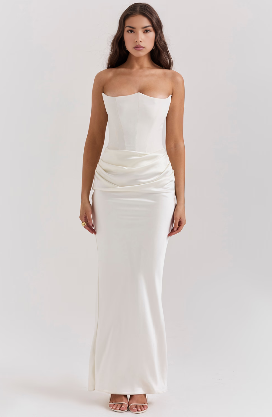 Nylaen ™ | Trägerloses Maxikleid mit Plissee