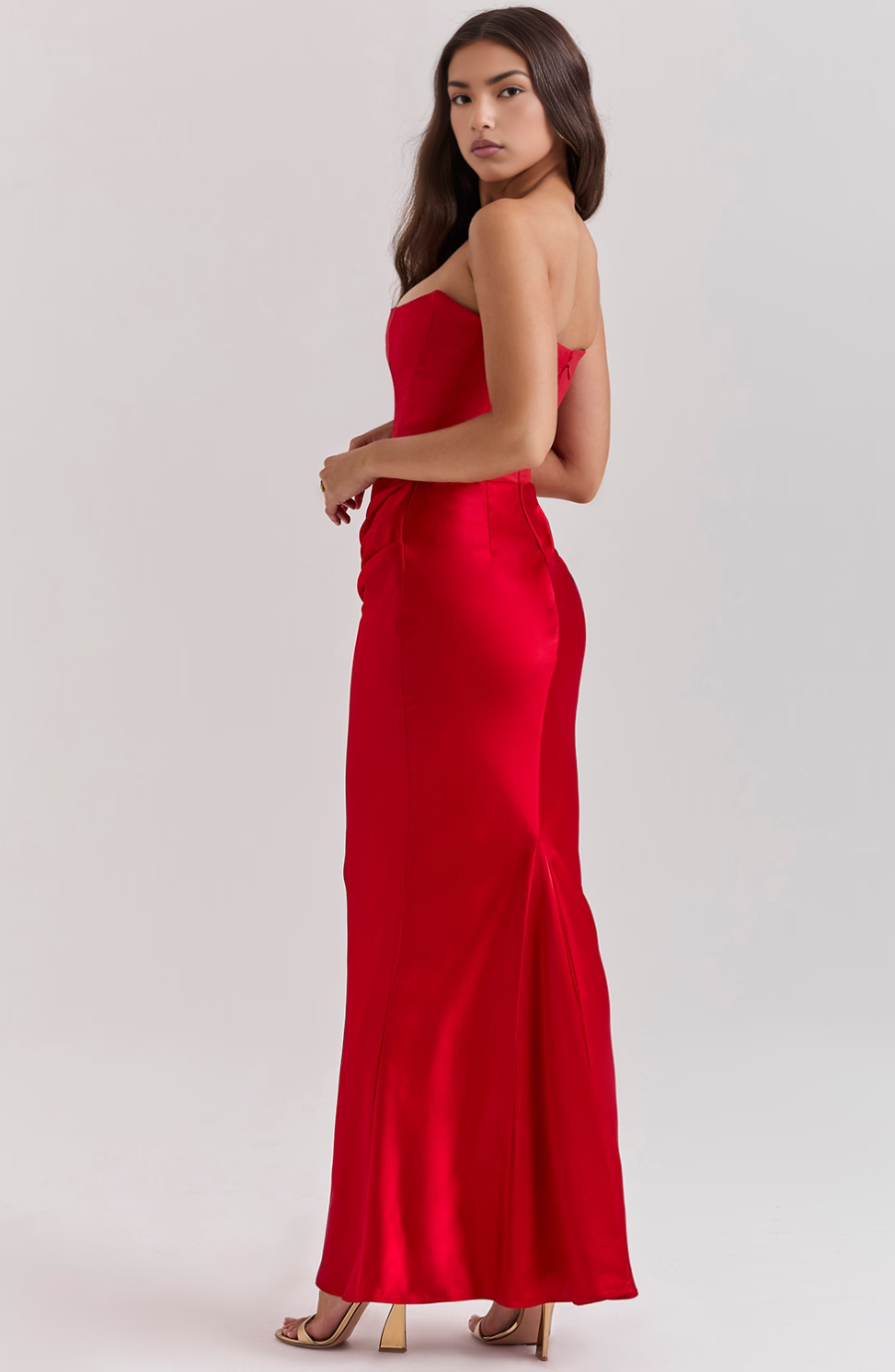 Nylaen ™ | Trägerloses Maxikleid mit Plissee