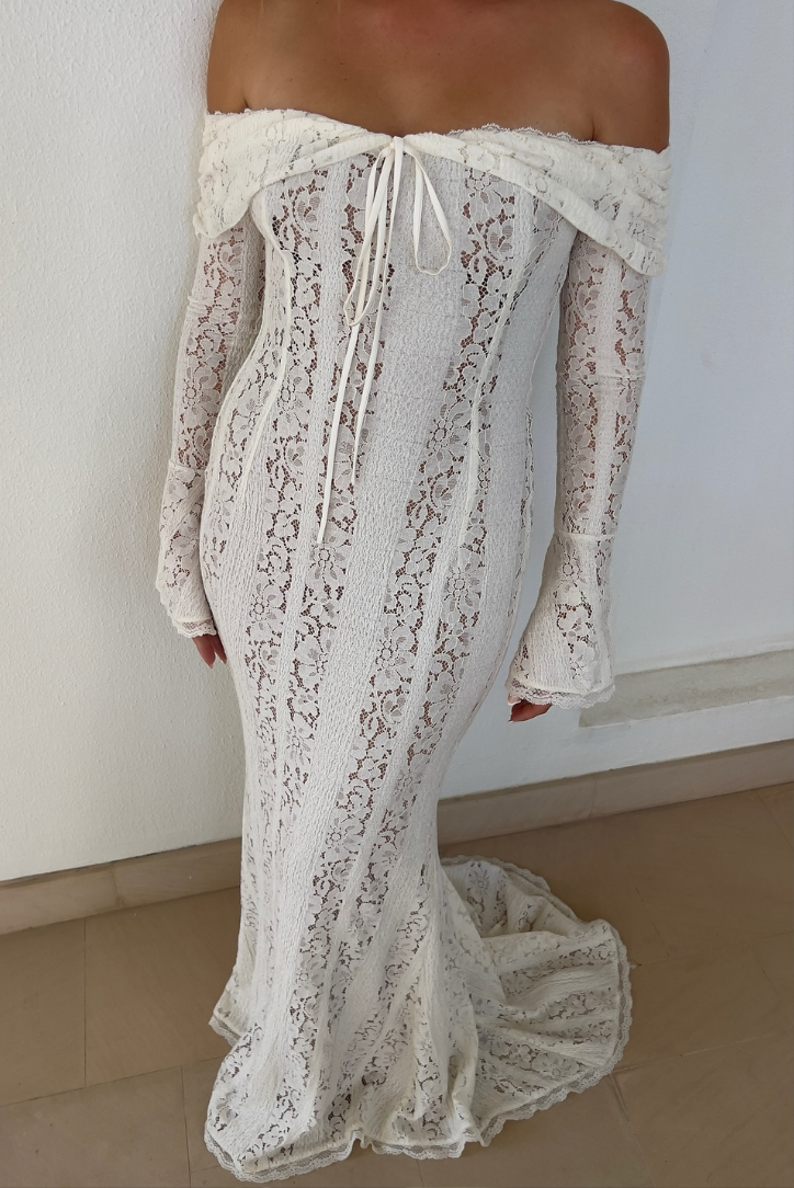 Rosie | Maxikleid aus Spitze