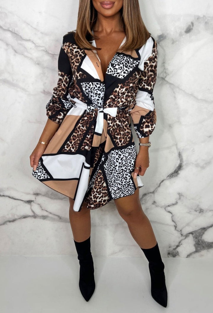 Christel -  Flirty Hemdblusenkleid mit Animal-Print