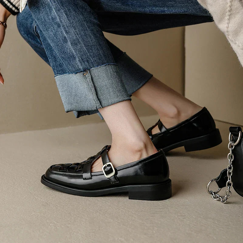 Lumerra – Retro Mary Jane Flats