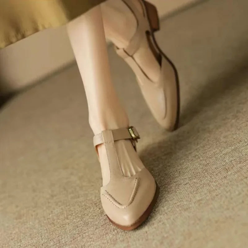Aurenza - Mary Janes mit Schnalle