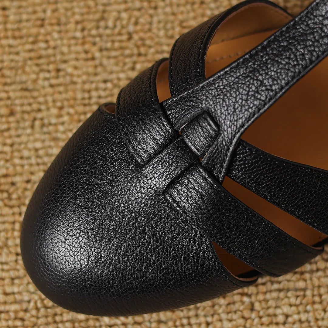 Orvanna – Mary Jane T-Steg Flats
