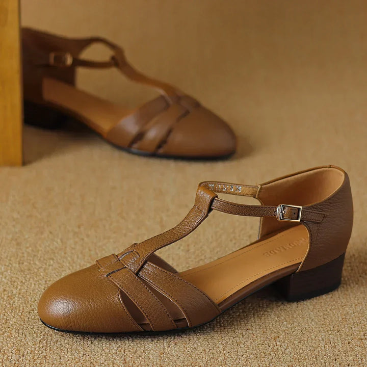 Orvanna – Mary Jane T-Steg Flats