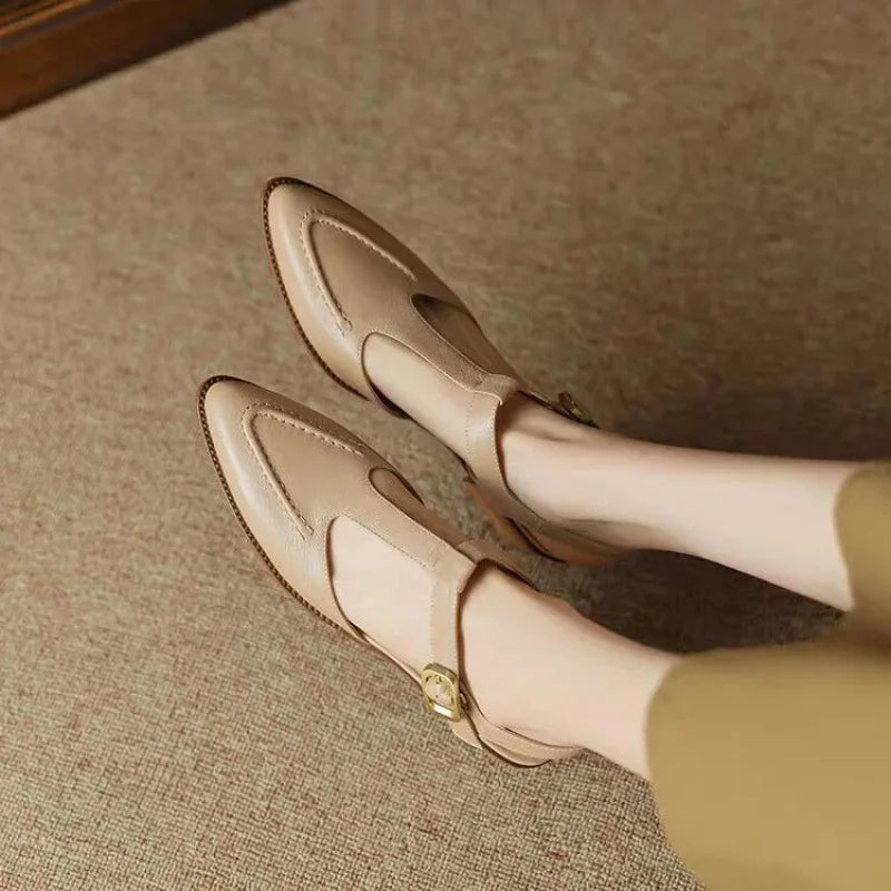 Aurenza - Mary Janes mit Schnalle