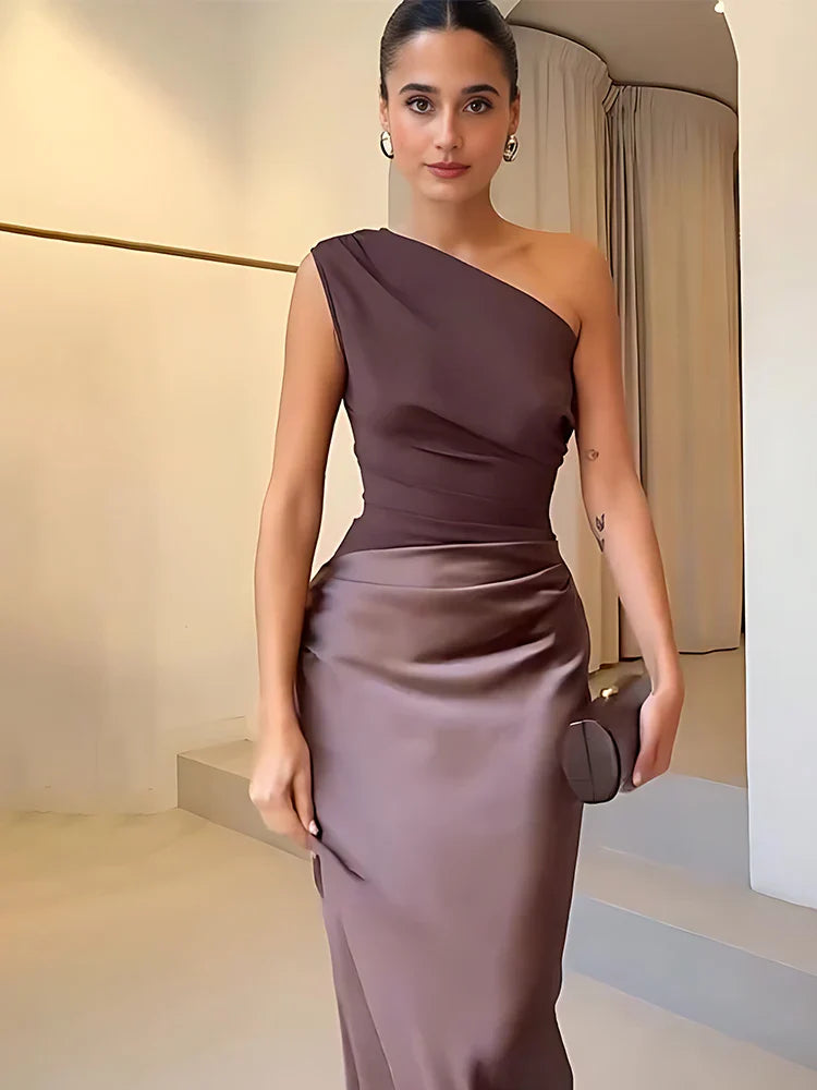 Amber - One-Shoulder-Satin-Maxikleid