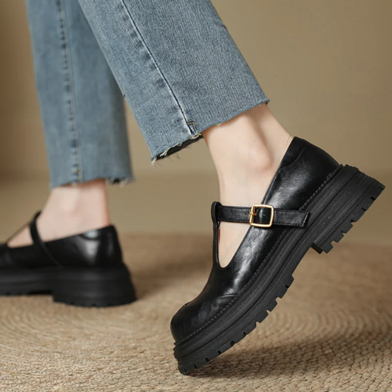 Farisse - Mary Janes mit T-Steg