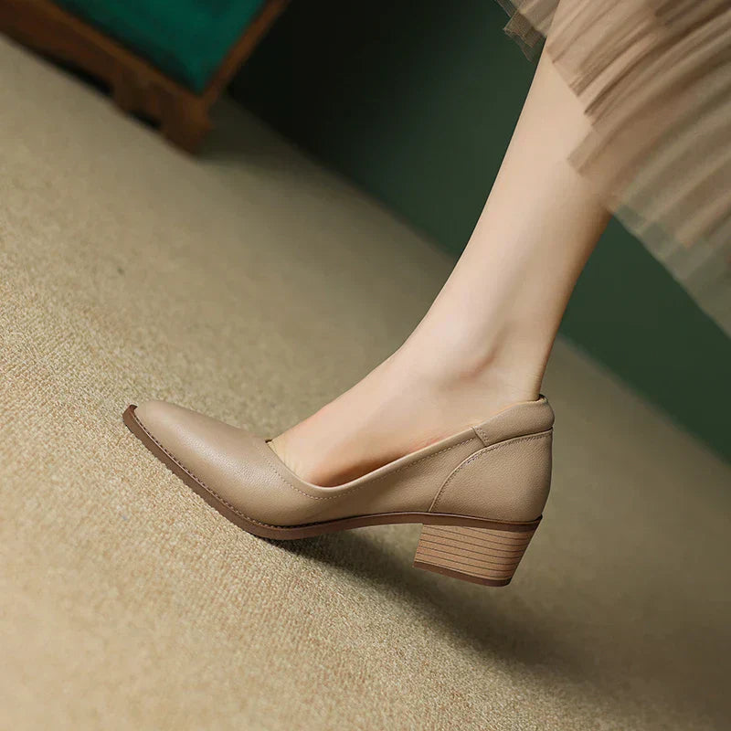 Novalisse – Mary Janes mit mittlerem Absatz