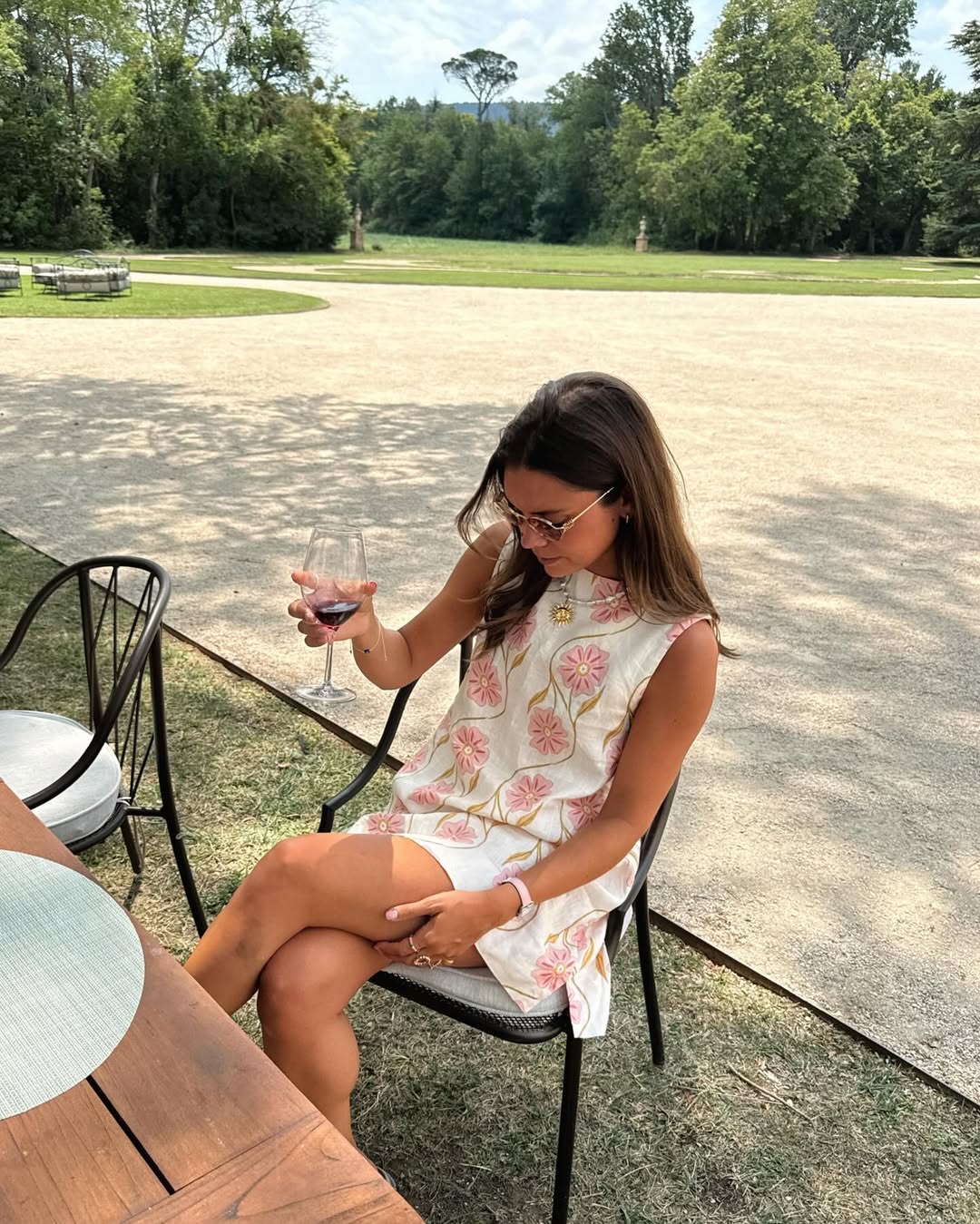 Nicole | Ärmelloses, kurzes Kleid mit Print