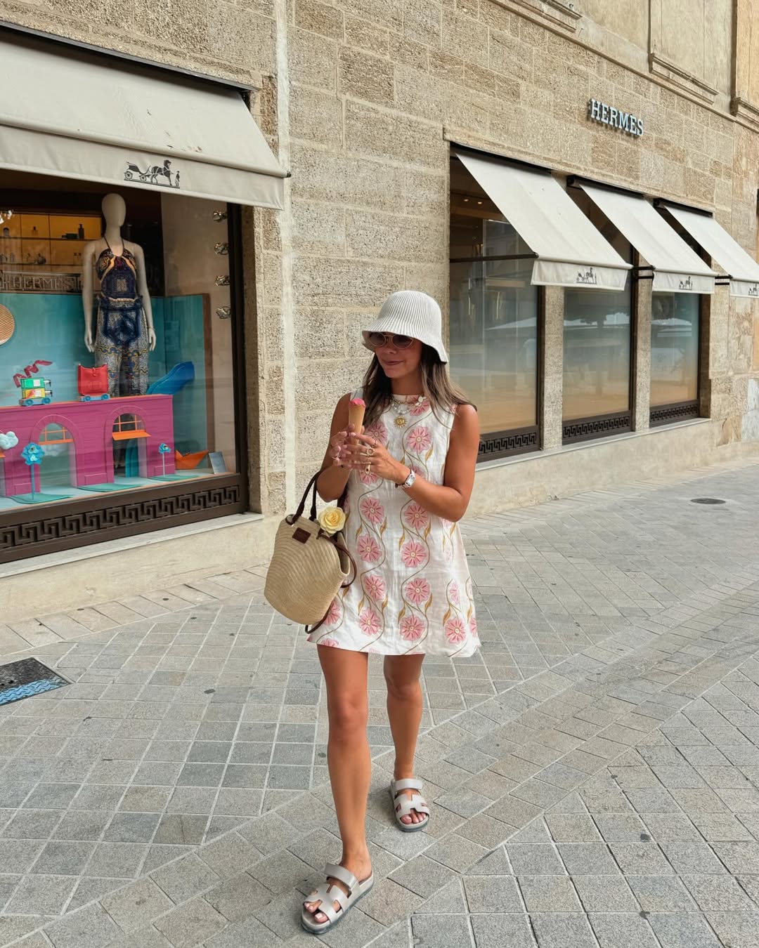 Nicole | Ärmelloses, kurzes Kleid mit Print