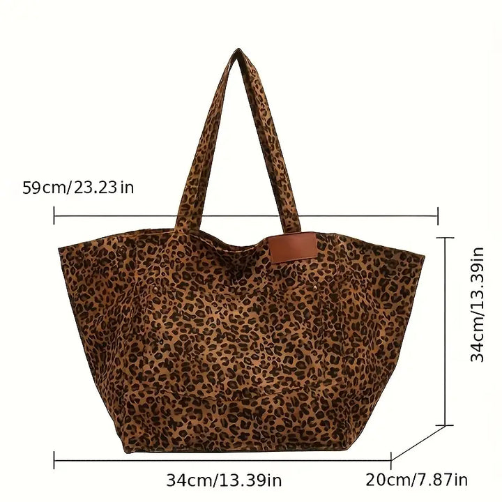 Corbinian - Elegante Schultertasche aus Canvas mit Leopardenmuster