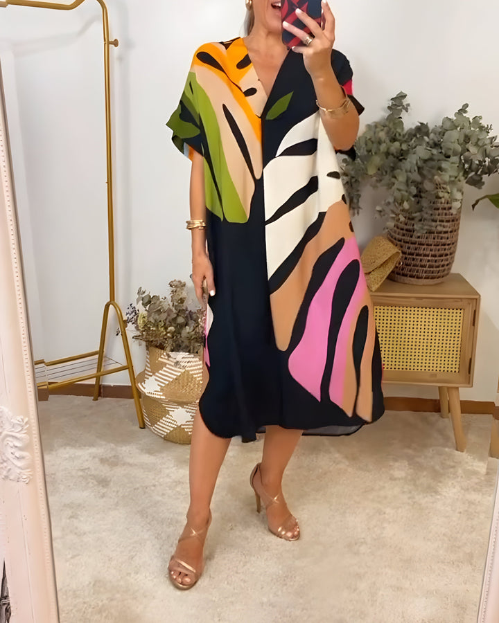 Tuva™ | Ibiza-inspiriertes Sommerkleid mit Blattmuster